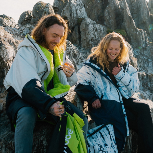 2026 Dryrobe Compression Bag COMPRESSIONBAG - Black / Lime